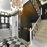 Siyah Lale 1841 (adults Only) 2* Cunda