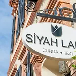 Siyah Lale 1841 (adults Only)