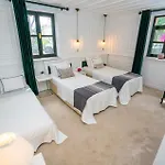 Siyah Lale 1841 (adults Only)