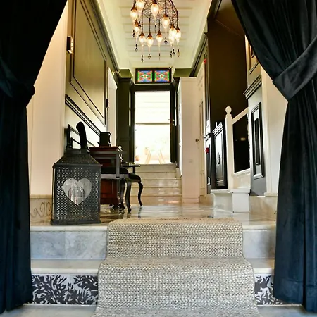 Siyah Lale Cunda 1841 (adults Only) 호텔