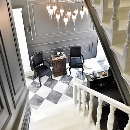 Siyah Lale Cunda 1841 (adults Only) Hotel 2*