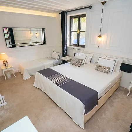 Siyah Lale 1841 (adults Only) 2* Cunda