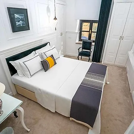 Siyah Lale 1841 (adults Only) 2* 崇达